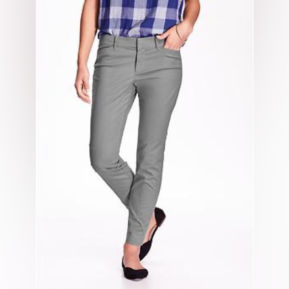 Gray pixie pants